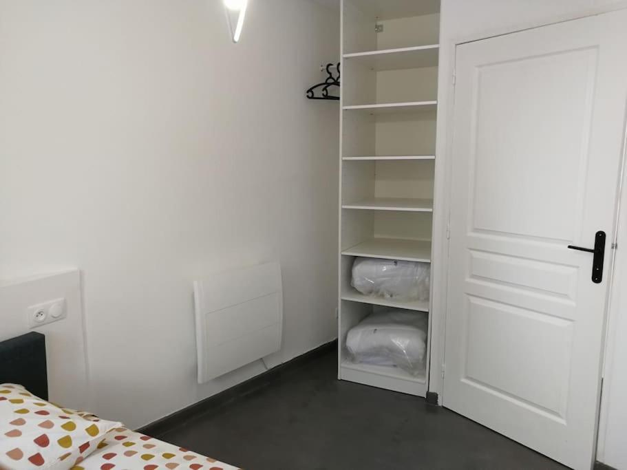 Villa Au Calme Avec Exterieur Et Parking Gratuit Aux Portes D'Aix Et Marseille Emplacement Ideal Kültér fotó